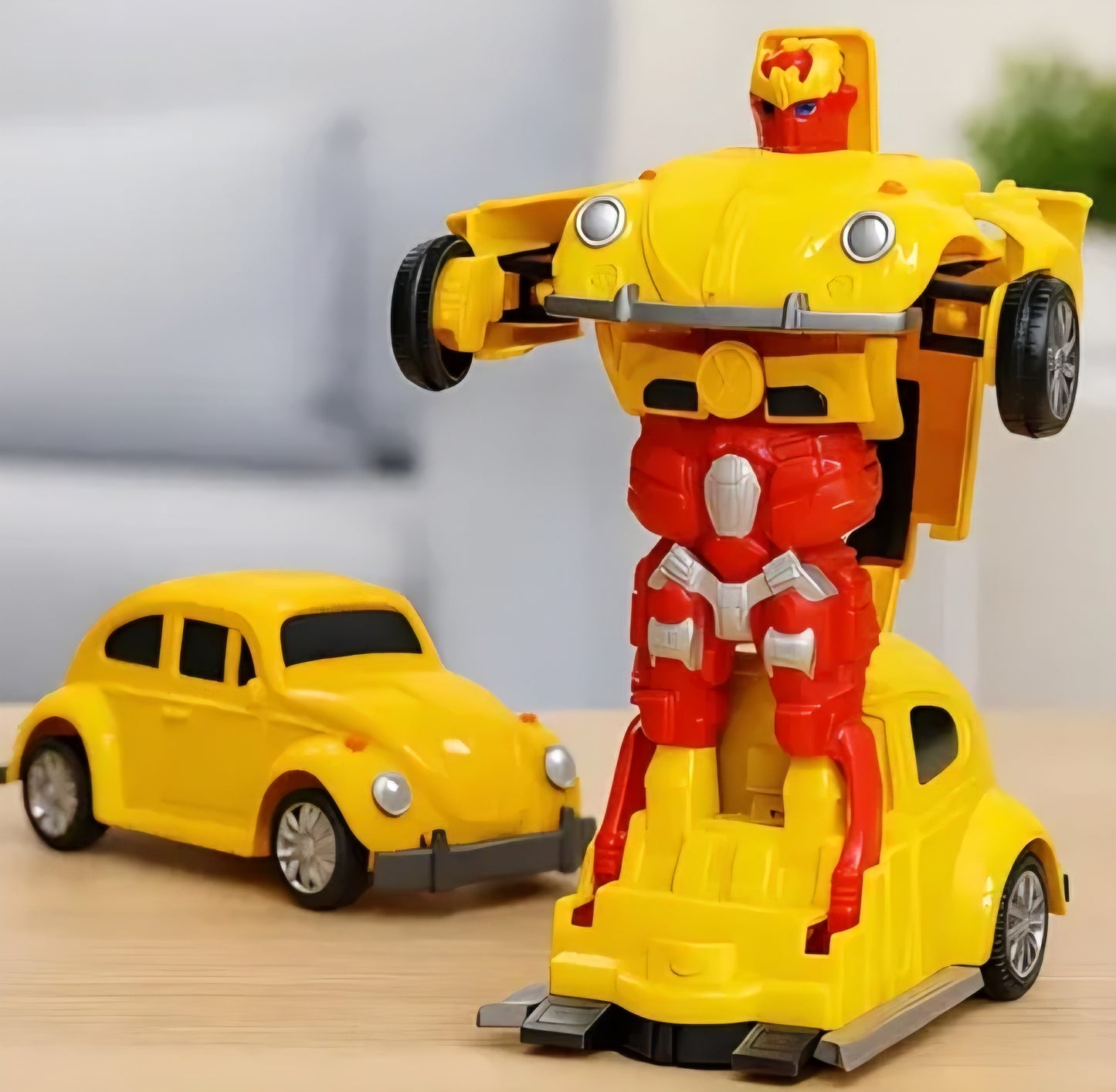 FOG STREAM ROBOTIC TOY CAR