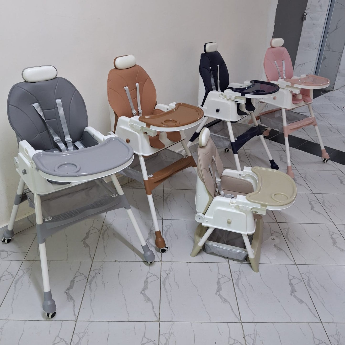 2 in 1 Reclining and foldable feeding chair